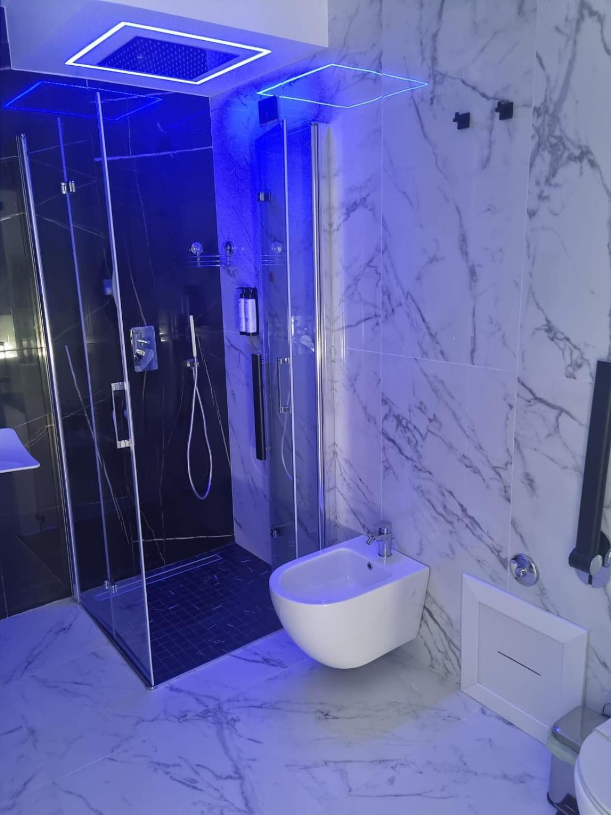 Lci Deluxe Rooms 산 카탈도 외부 사진