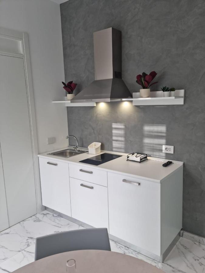 Lci Deluxe Rooms 산 카탈도 외부 사진